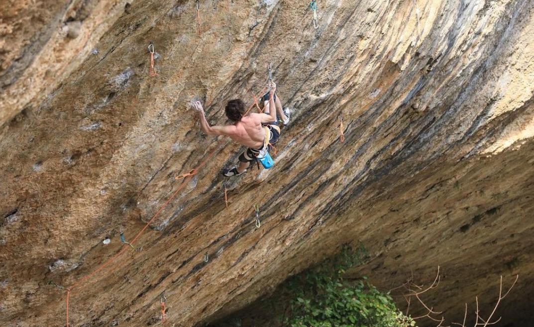 Dave Graham on First Ley (F9a+) at Margalef. Photo: @andrewpawlby 